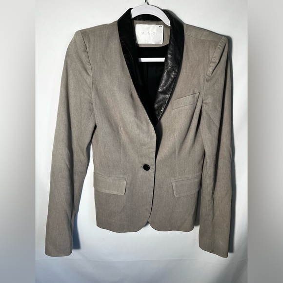 A.L.C Grey/Taupe Silk Lined Single Button Blazer with Lamb Skin Lapels Size 6 - Picture 5 of 9